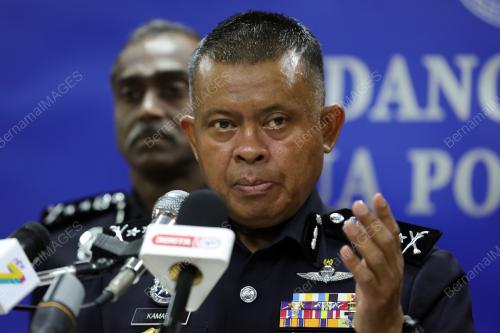 DATUK KAMARUL ZAMAN MAMAT