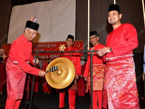 JB04_28042019_BUKU_BERSATU