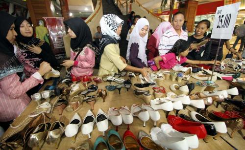ZOOM HARI RAYA MIDNITE SALE