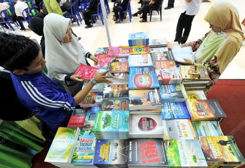 JB04_28112012_BUKU_ISLAM