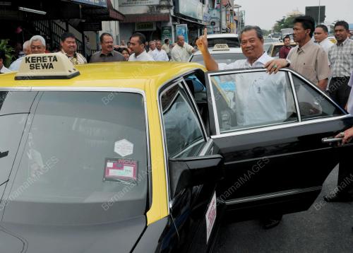 JB04_29012012_TPM_KERETA_SEWA