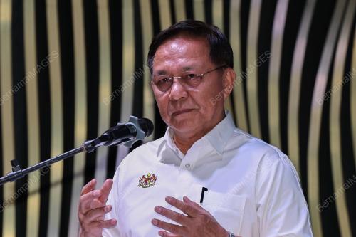 DATUK SERI HASNI MOHAMMAD