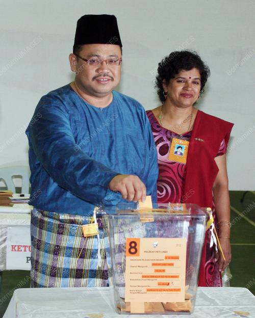 JB04_30012011_BN_UNDI