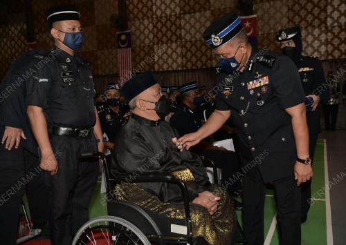 DATUK KAMARUL ZAMAN MAMAT