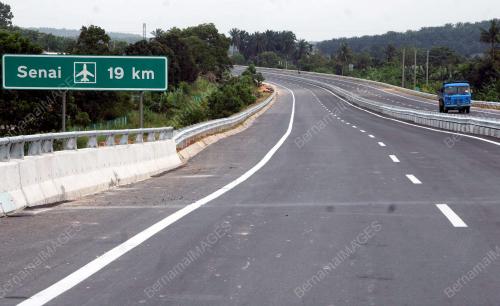 LEBUHRAYA SENAI-PASIR GUDANG-DESARU