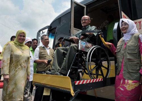 TAN SRI MUHYIDDIN YASSIN