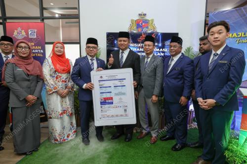 MOHD FAHMI SALAM