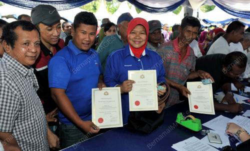 JB05_01032013_SIJIL_AKUJANJI_TANAH