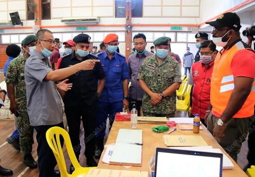 DATUK AYOB KHAN MYDIN PITCHAY