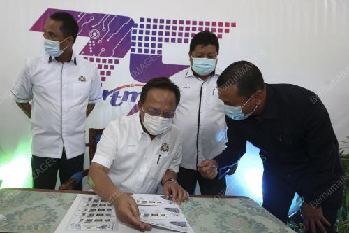 DATUK IR HASNI MOHAMMAD
