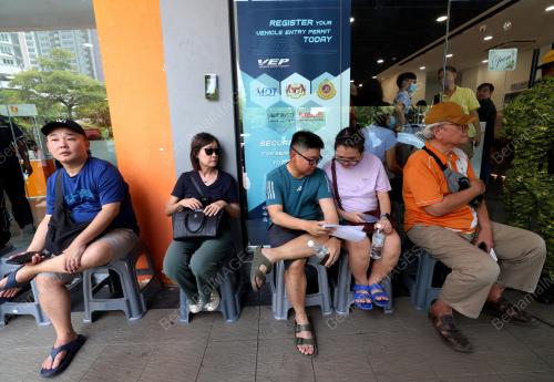 ANTHONY LOKE SIEW FOOK