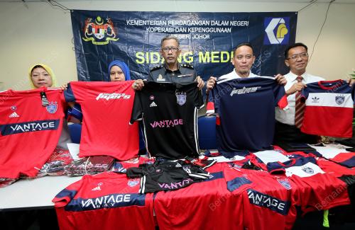 JB05_02022016_MOHAMAD_MOKHTAR
