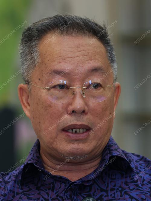ZAINAL ERAN
