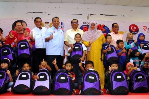JB05_03122017_BACK_TO_SCHOOL