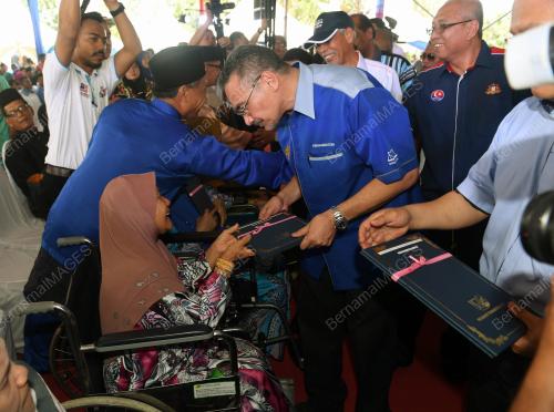 JB05_04032018_KARNIVAL_FELDA_BN201803020590