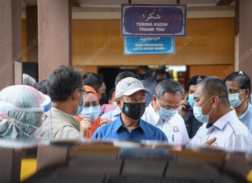 TAN SRI MUHYIDDIN YASSIN