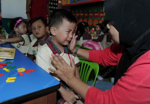 JB05_05012012_TADIKA_SURIA