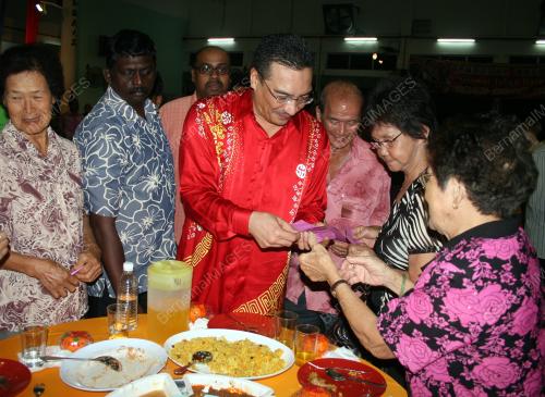 HISHAMMUDDIN TUN HUSSEIN