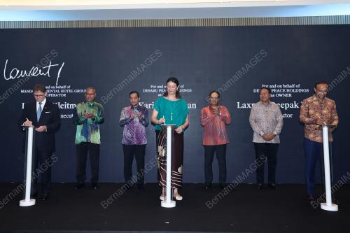 DATUK ONN HAFIZ GHAZI 