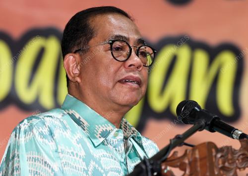 DATUK SERI MOHAMED KHALED NORDIN