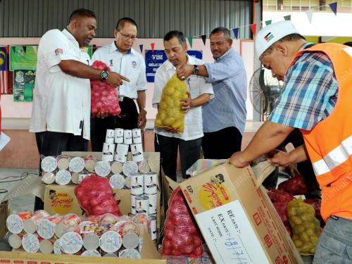 JB05_06112012_BANTUAN