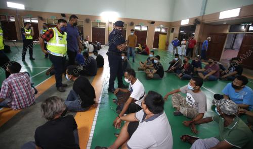 DATUK AYOB KHAN MYDIN PITCHAY