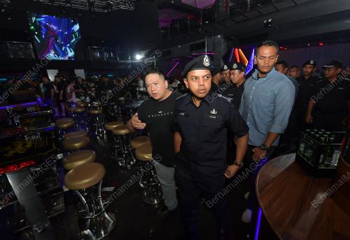 DATUK AYOB KHAN MYDIN PITCHAY