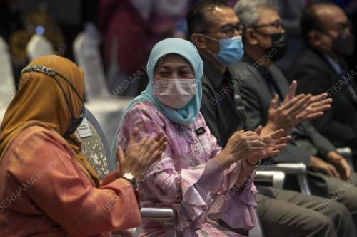 DATUK SERI NANCY SHUKRI