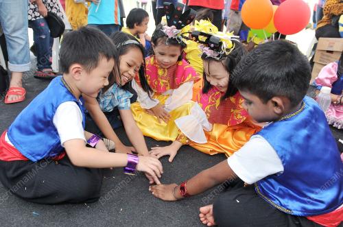 JB05_07122014_HARI_KELUARGA