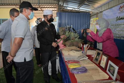 DATUK DR SAHRUDDIN JAMAL