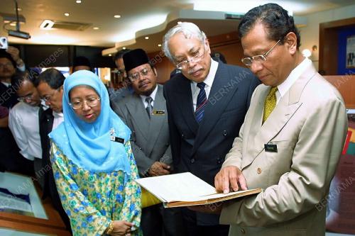 ABDUL GHANI OTHMAN
