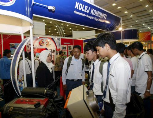 KARNIVAL PENGAJIAN TINGGI NEGARA 2010