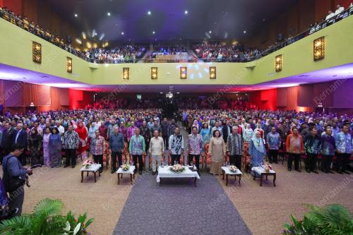 DATUK SERI DR ZAMBRY ABDUL KADIR 