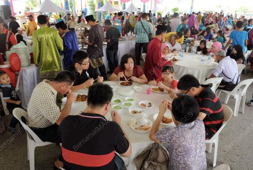 JB05_09082013_TPM_AIDILFITRI