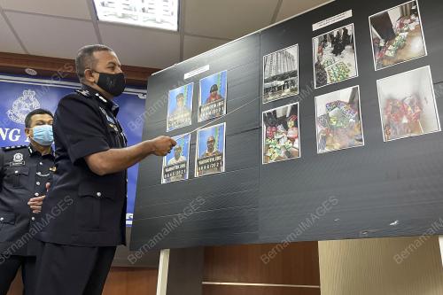 DATUK AYOB KHAN MYDIN PITCHAY