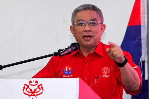 DATUK SERI DR ADHAM BABA 