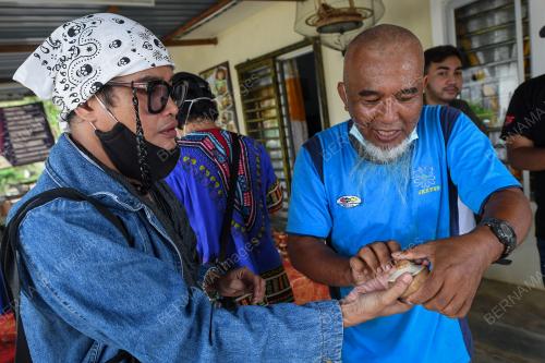 GASING FELDA KAMPUNG TENANG