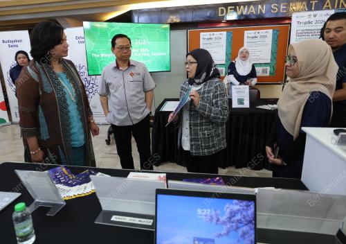 DATUK SERI MOHAMAD HASAN