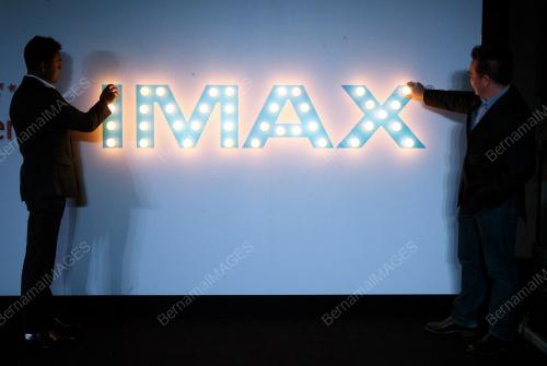 JB05_12122013_TGV_IMAX