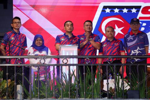 DATUK ONN HAFIZ GHAZI