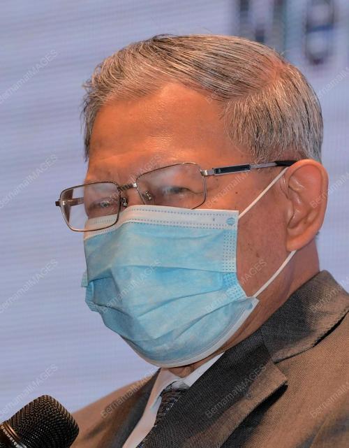 DATUK SERI MUSTAPA MOHAMED