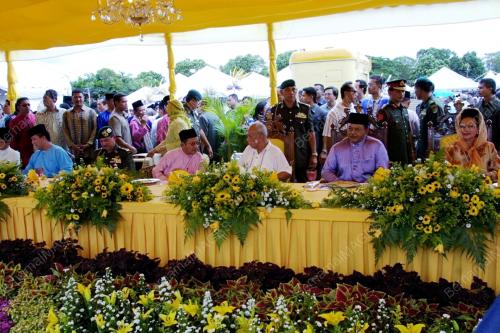 JB05_16022016_AGONG_PM
