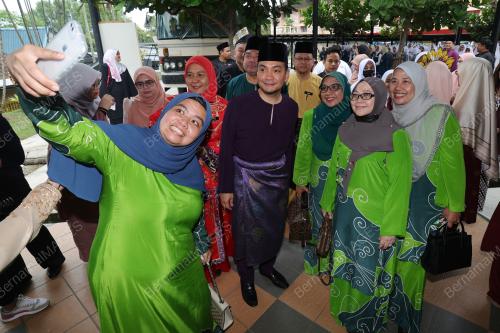 DATUK ONN HAFIZ GHAZI