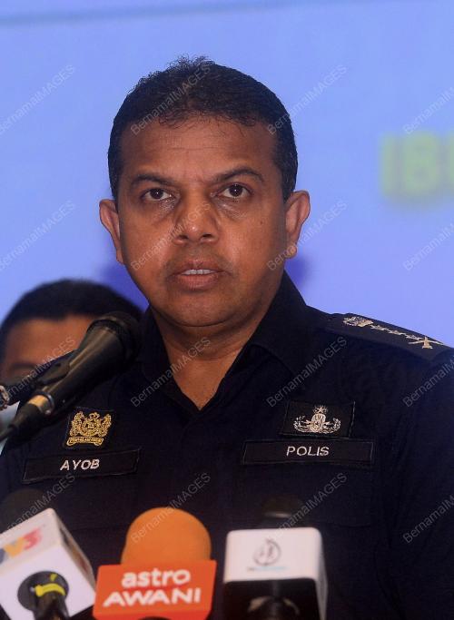 DATUK AYOB KHAN MYDIN PITCHAY