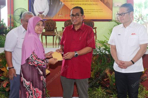 DATUK SERI MOHAMED KHALED NORDIN