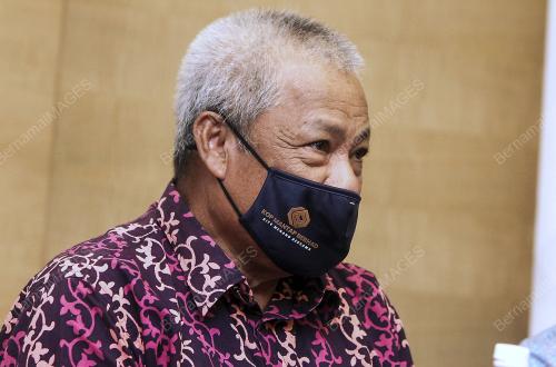 DATUK SERI AYUB YAAKOB
