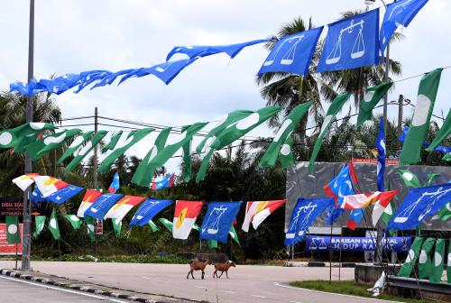 JB05_18042018_PERANG_BENDERA