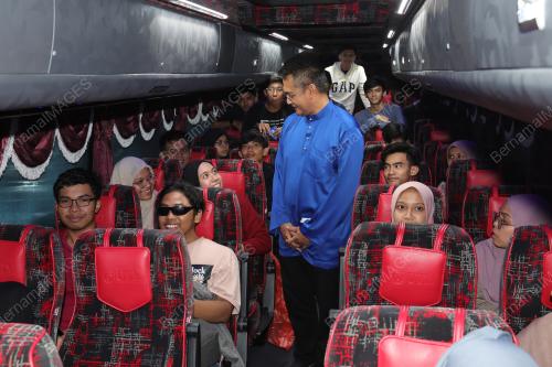 PROF MADYA DR AZLAN ABDUL LATIB