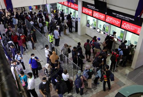 TERMINAL BAS LARKIN SENTRAL