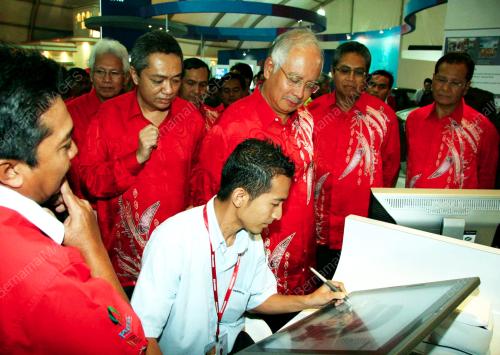 NAJIB TUN ABDUL RAZAK